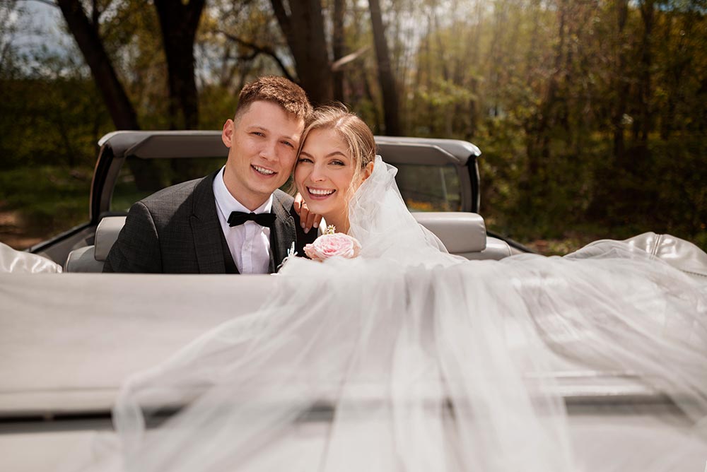 Questions to Ask Before Booking a Rental Limo Service for Wedding