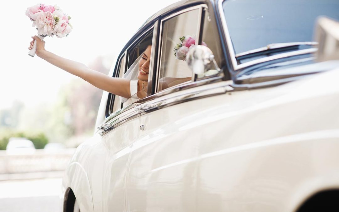 Guide Couples Through the Process of Selecting the Ideal Limousine for Their Wedding Day