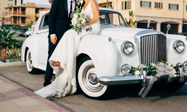 Arrivez avec élégance : Pourquoi louer une limousine pour votre mariage est une excellente idée