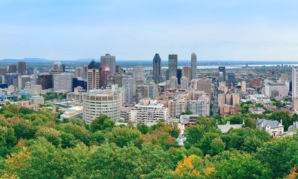 Luxury Transportation for Tourists Visiting Montreal
